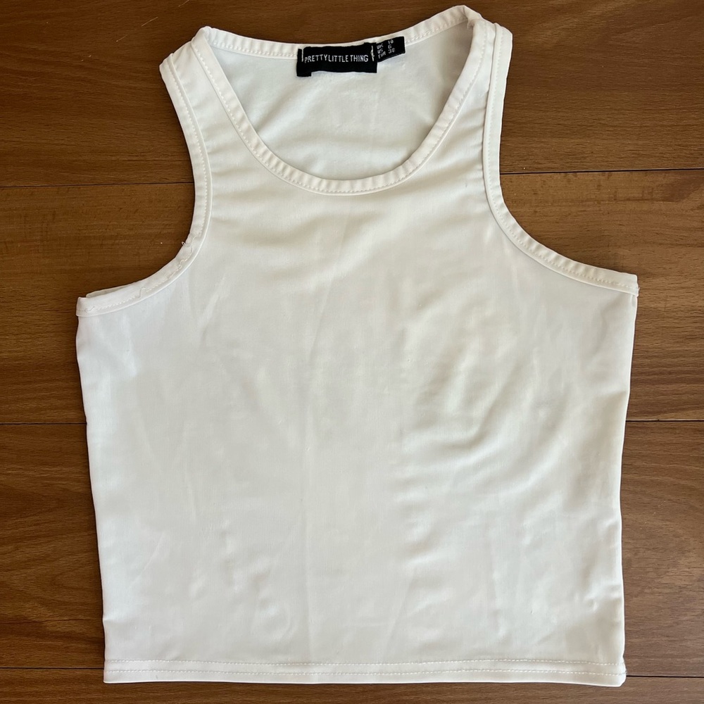 PRETTYLITTLETHING White Slinky Fitted Racer Crop Top